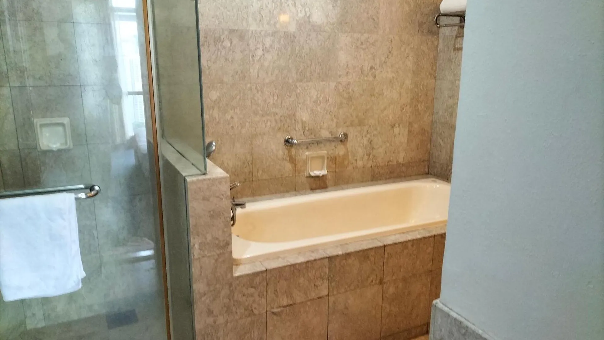 Bukit Bintang Service Suite At Times Square Куала-Лумпур Малайзия