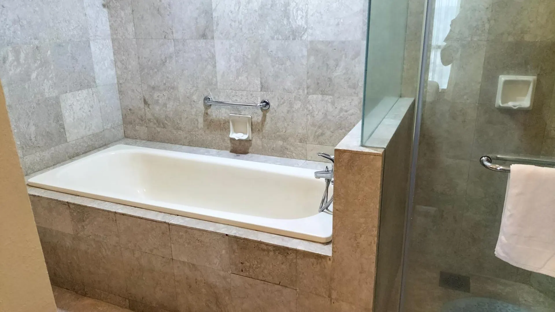 Bukit Bintang Service Suite At Times Square Куала-Лумпур