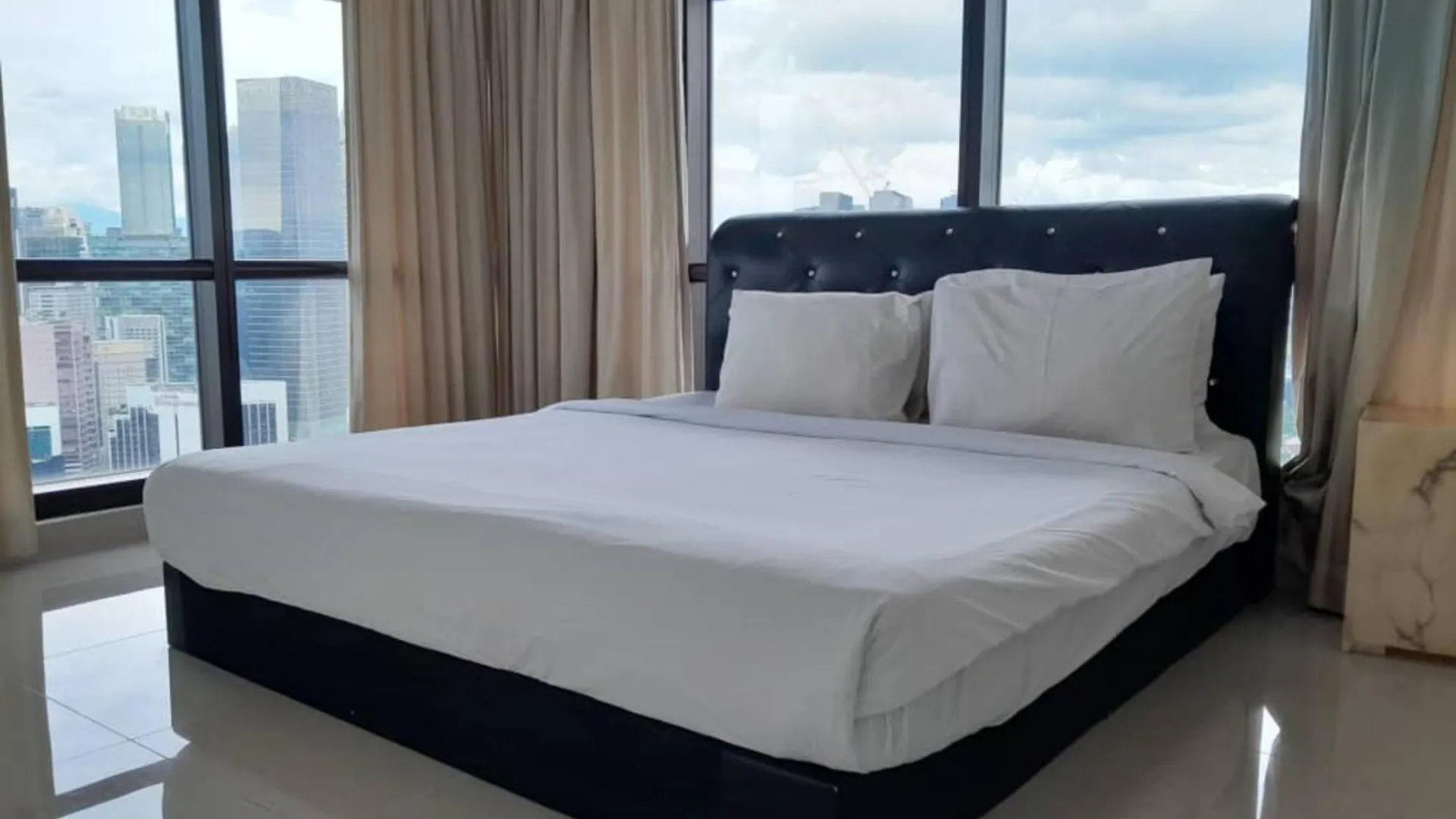 Bukit Bintang Service Suite At Times Square Куала-Лумпур 0*,  Малайзия
