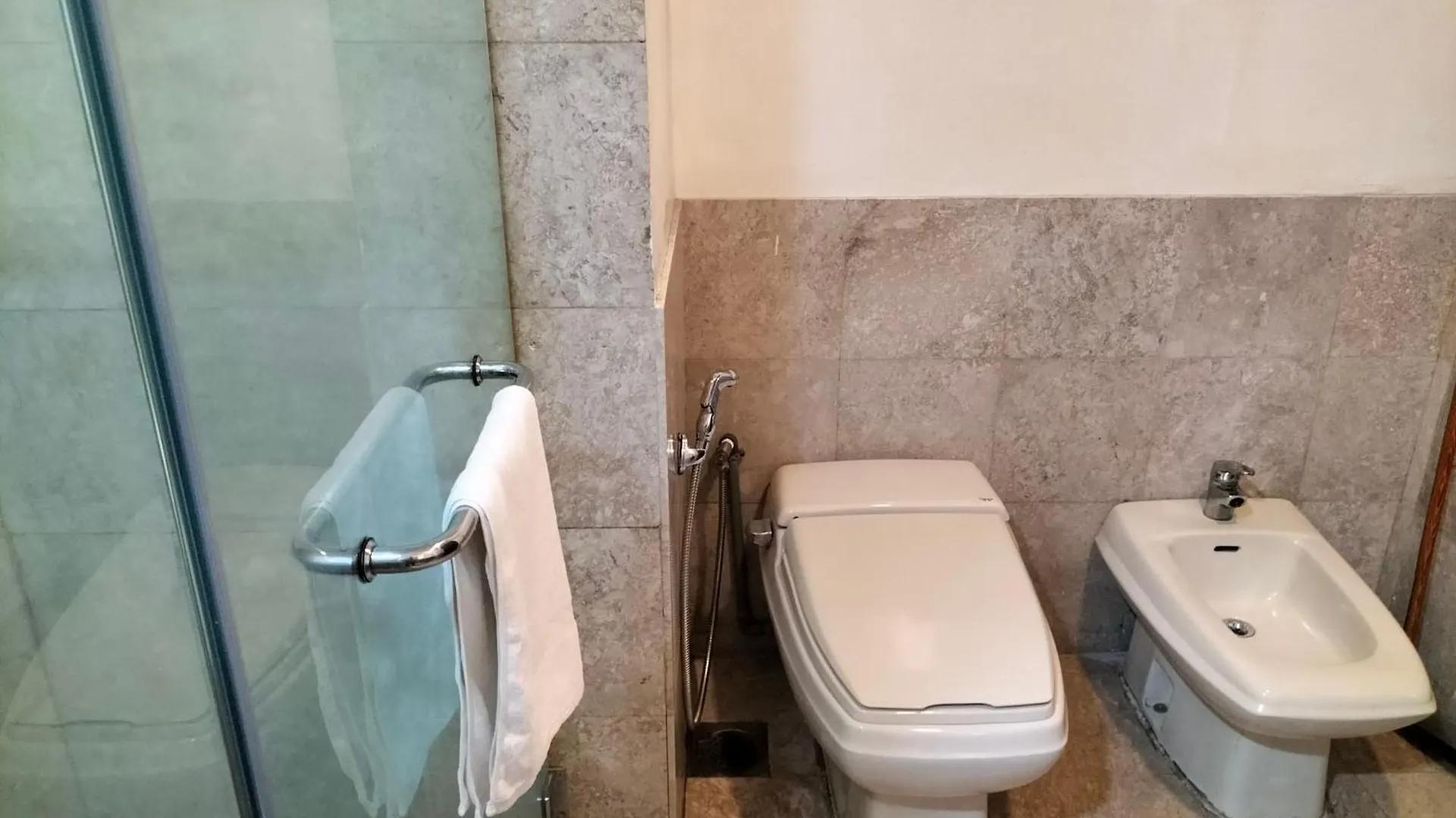 Апартаменты Bukit Bintang Service Suite At Times Square Куала-Лумпур